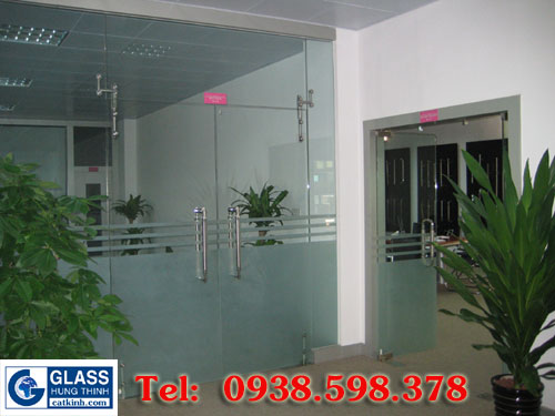 Cắt kiếng, cắt kính giá giẻ tại Tp HCM - 1